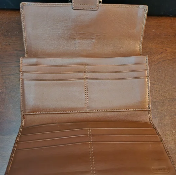 Coach wallet - Picture 3 of 3